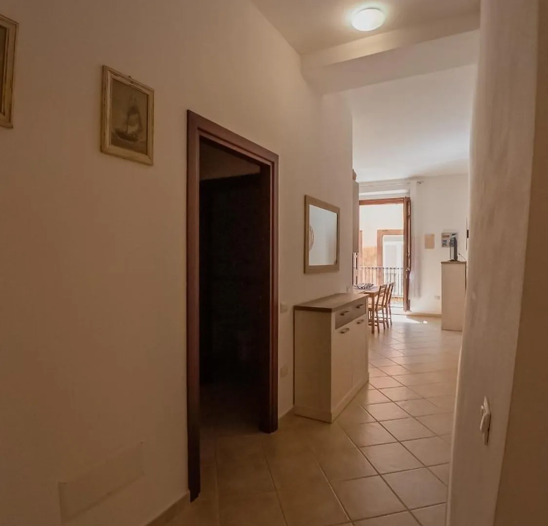 Sardinian Gallery Corso Bosa 0*,