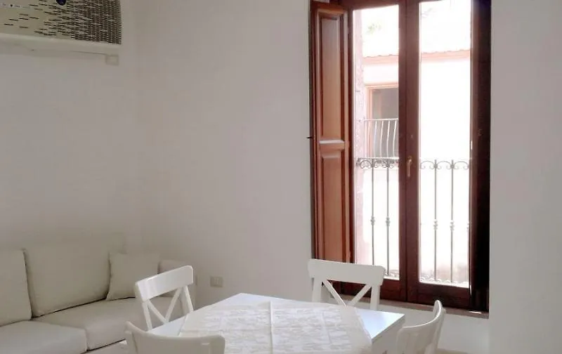 Sardinian Gallery Corso Bosa Ferienhaus